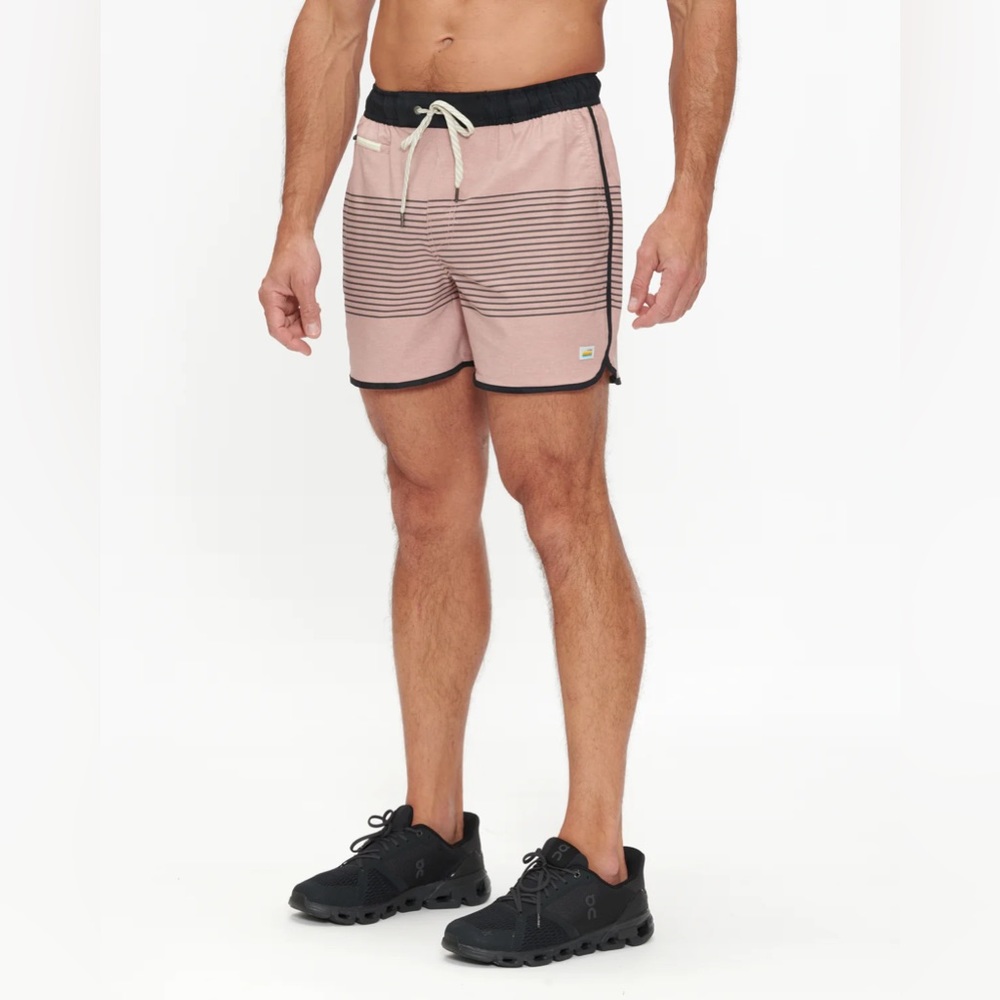 Vuori Banks Short 5”